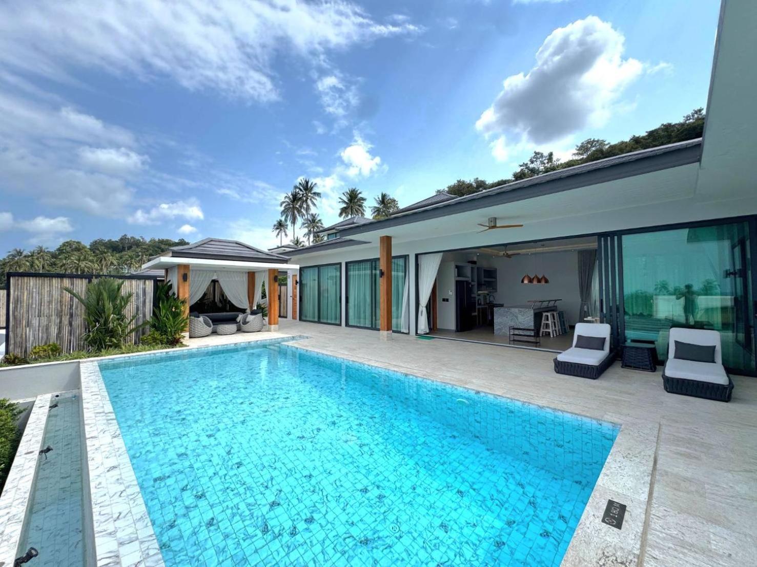 Sunterra Seaview Villa *